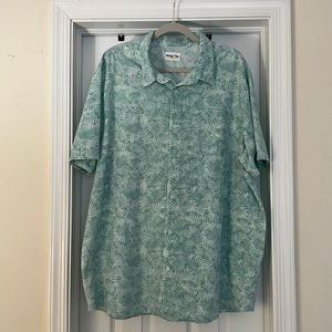 Hang Ten Mens Casual button down shirt